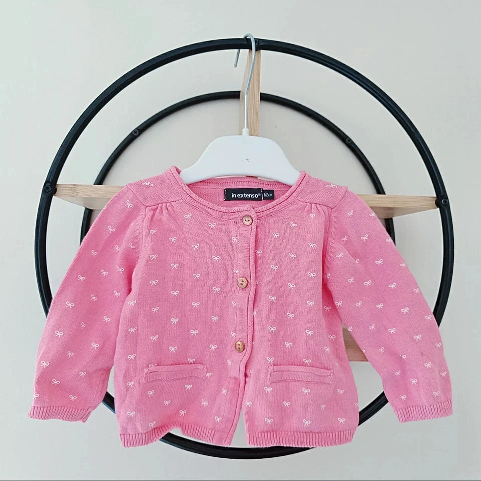 6 mois gilet in extenso